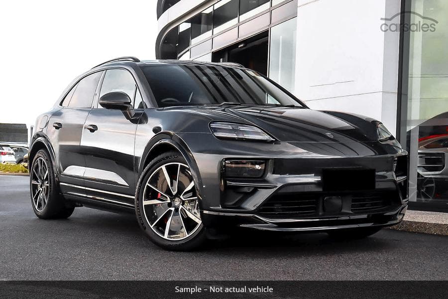2025 Porsche Macan Turbo XAB Auto AWD MY26